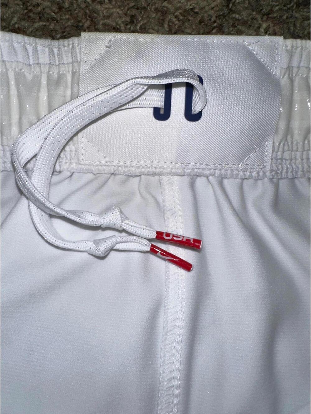 Nike Men's  Basketball Team USA Authentic Tokyo Home White Short Sample - Picture 7 of 11